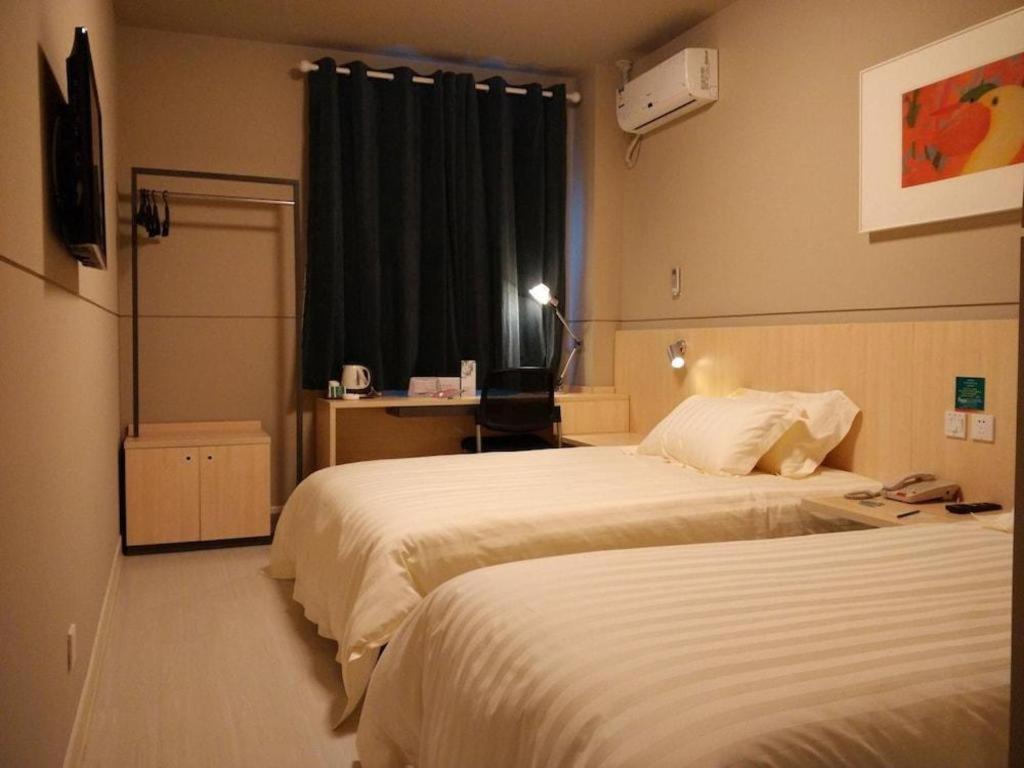 锦江之星武汉万松园美食街取水楼酒店 外观 照片
